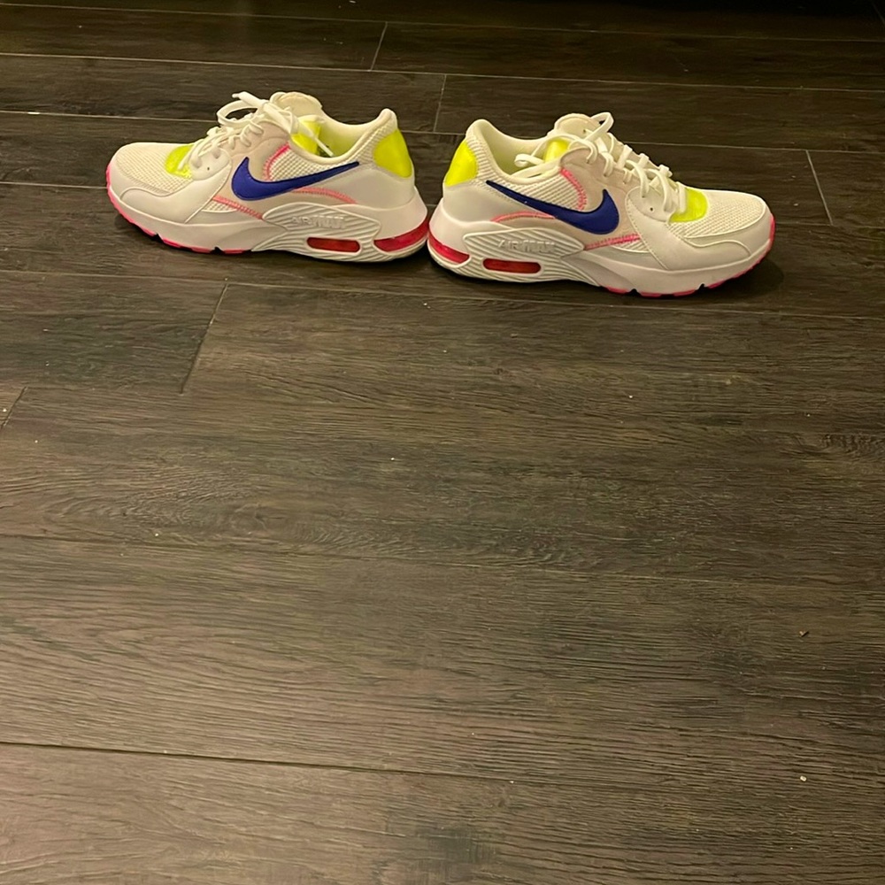 Nike
